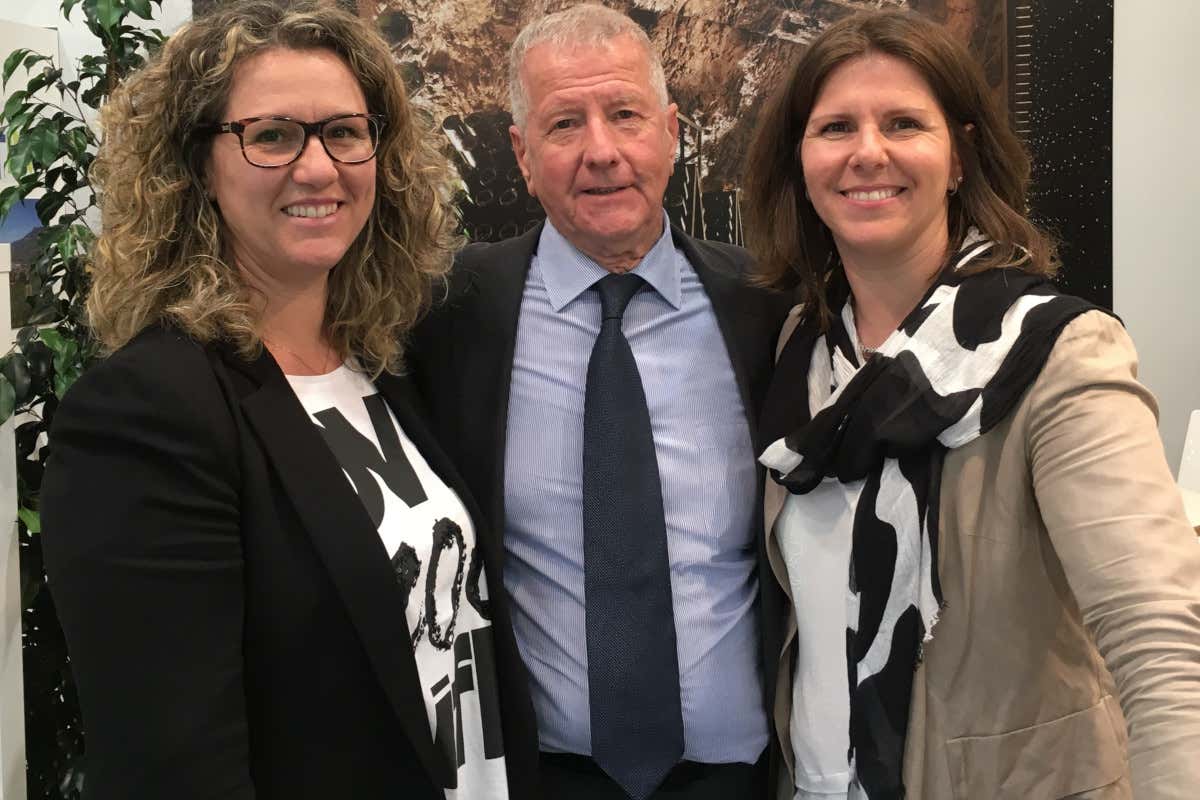 Cantina Pedrotti da sinistra Donatella Pedrotti Paolo Pedrotti e Chiara Pedrotti Pedrotti Spumanti, 120 anni di storia&nbsp; e di amore per il vino in Vallagarina